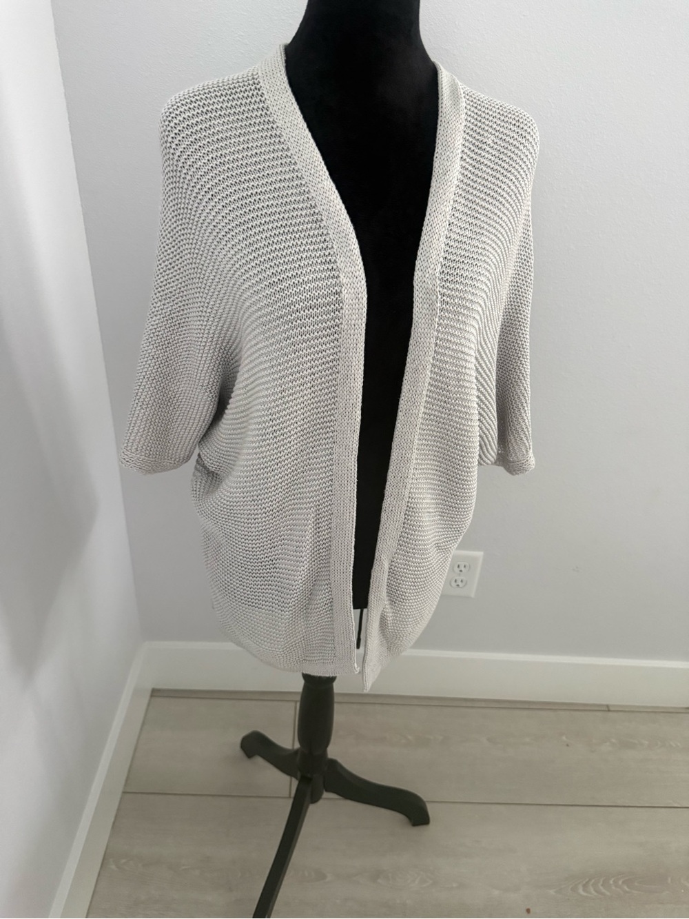 Open-Front Light Gray Knit Shrug Cardigan - Women#B34